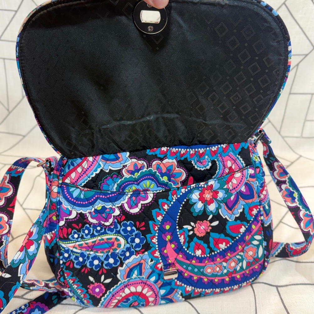 Vera Bradley Crossbody Bag Small Midnight Blues Paisley Quilted Cotton Turnlock - Picture 12 of 12